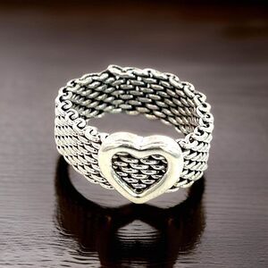 Tiffany & Co Estate Somerset Heart Ring Size 5.5 Sterling Silver 6.5 mm TIF689